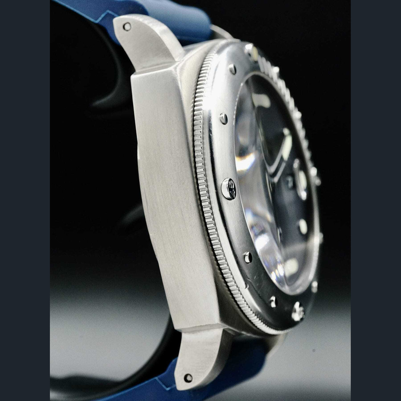 Panerai Luminor Submersible PAM00106