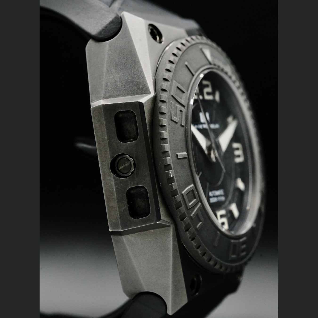 Rare Linde Werdelin Oktopus 1111m Black