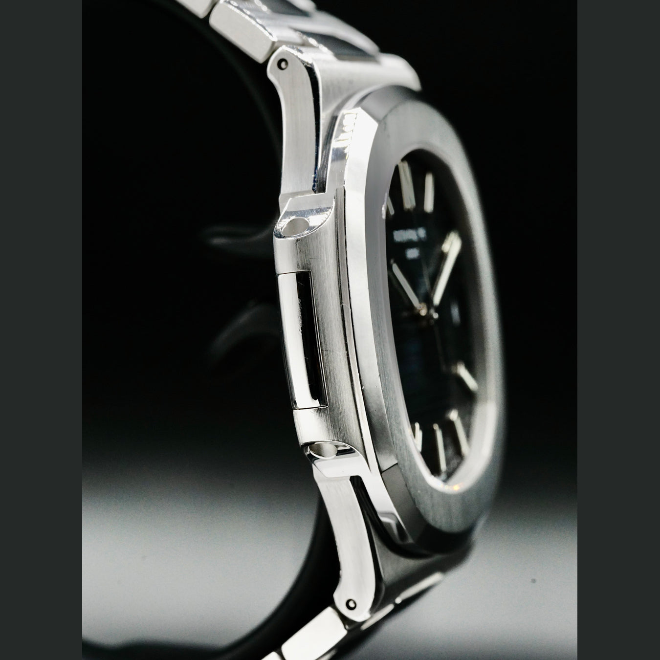 Patek Philippe Nautilus 5711/1A-010