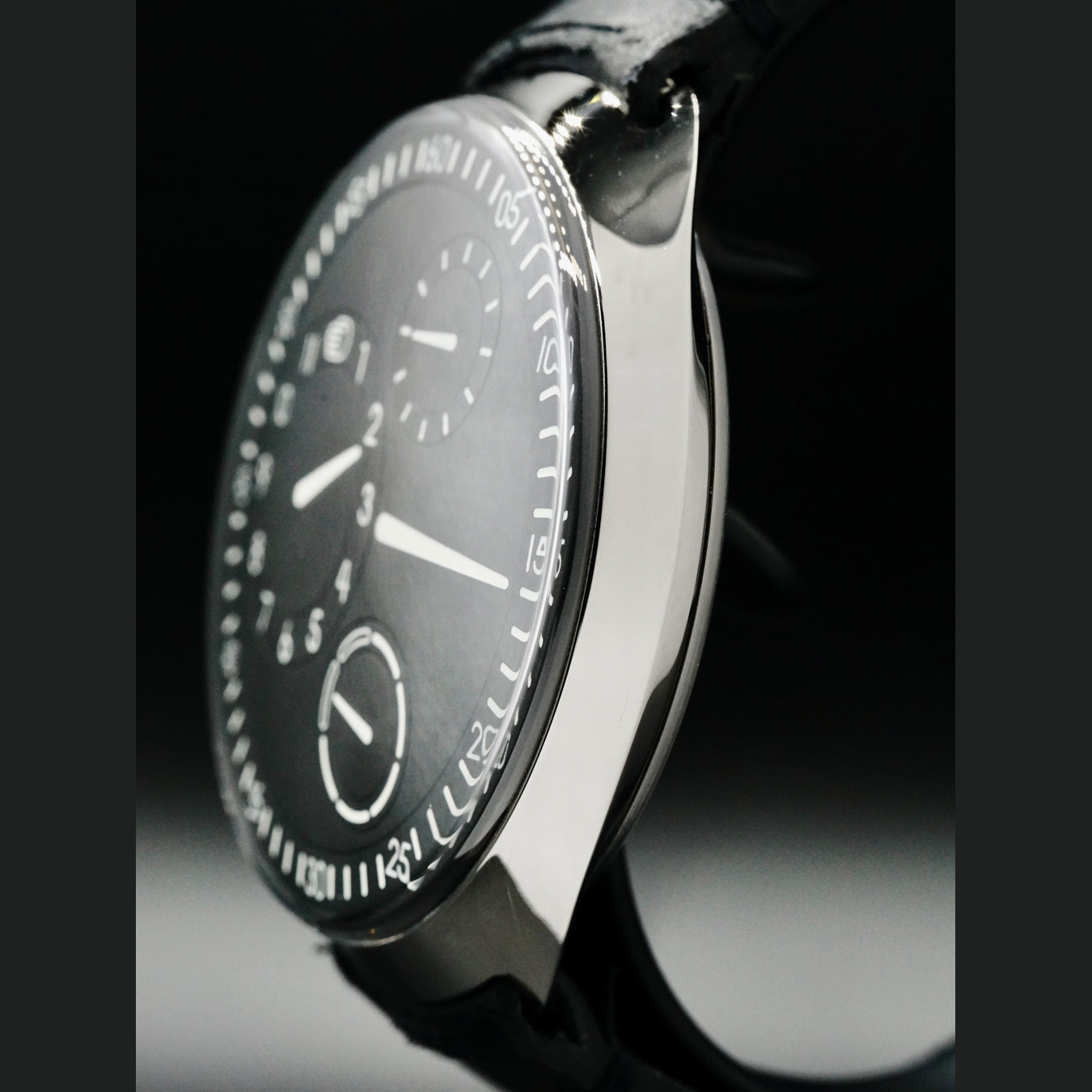 Ressence Type 1.3 Slim B