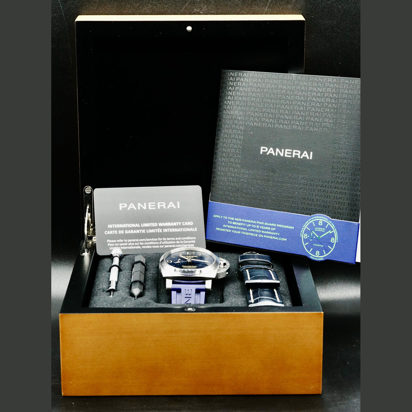 Panerai Luminor GMT PAM1033