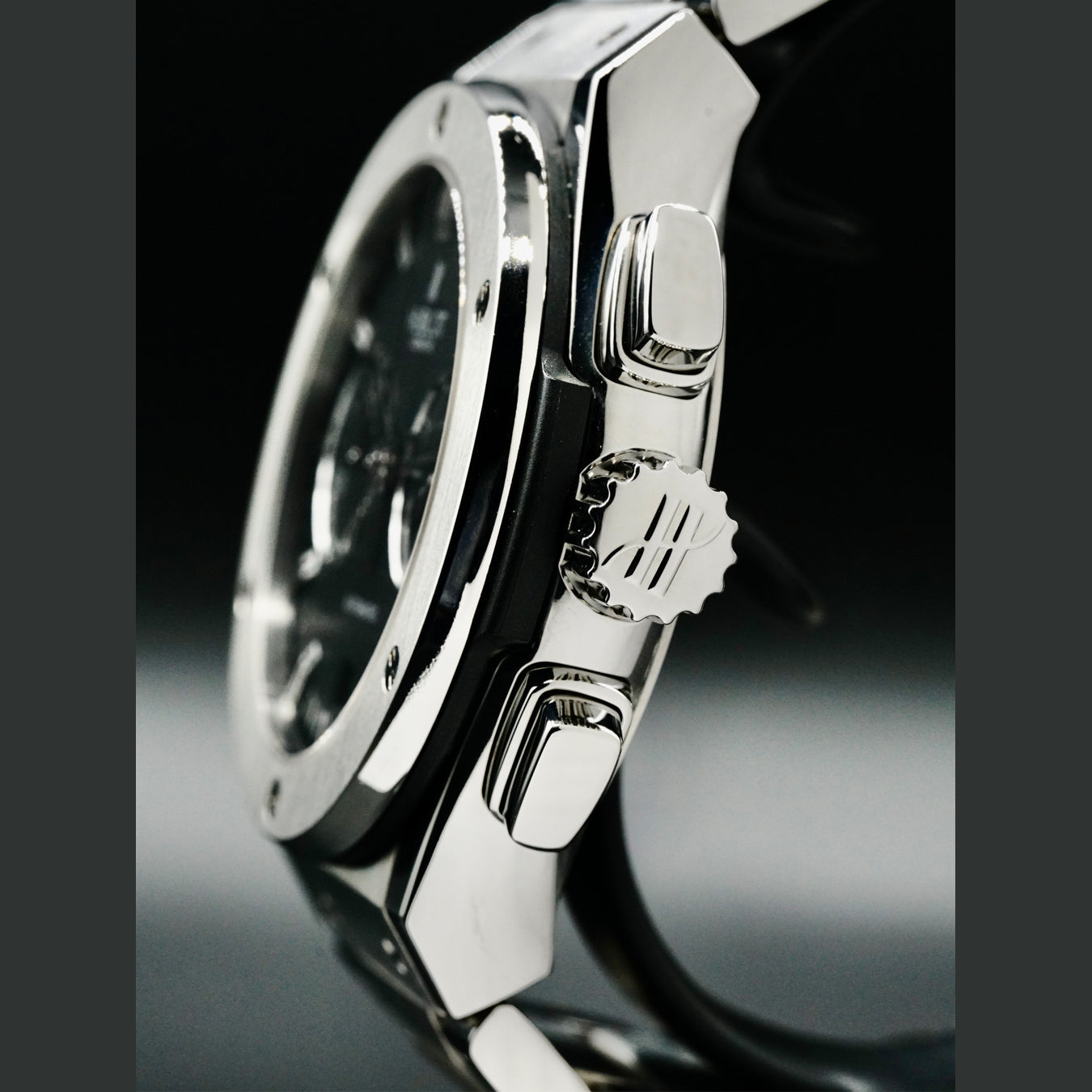 Hublot Classic Fusion Automatic 520.NX.1170.NX