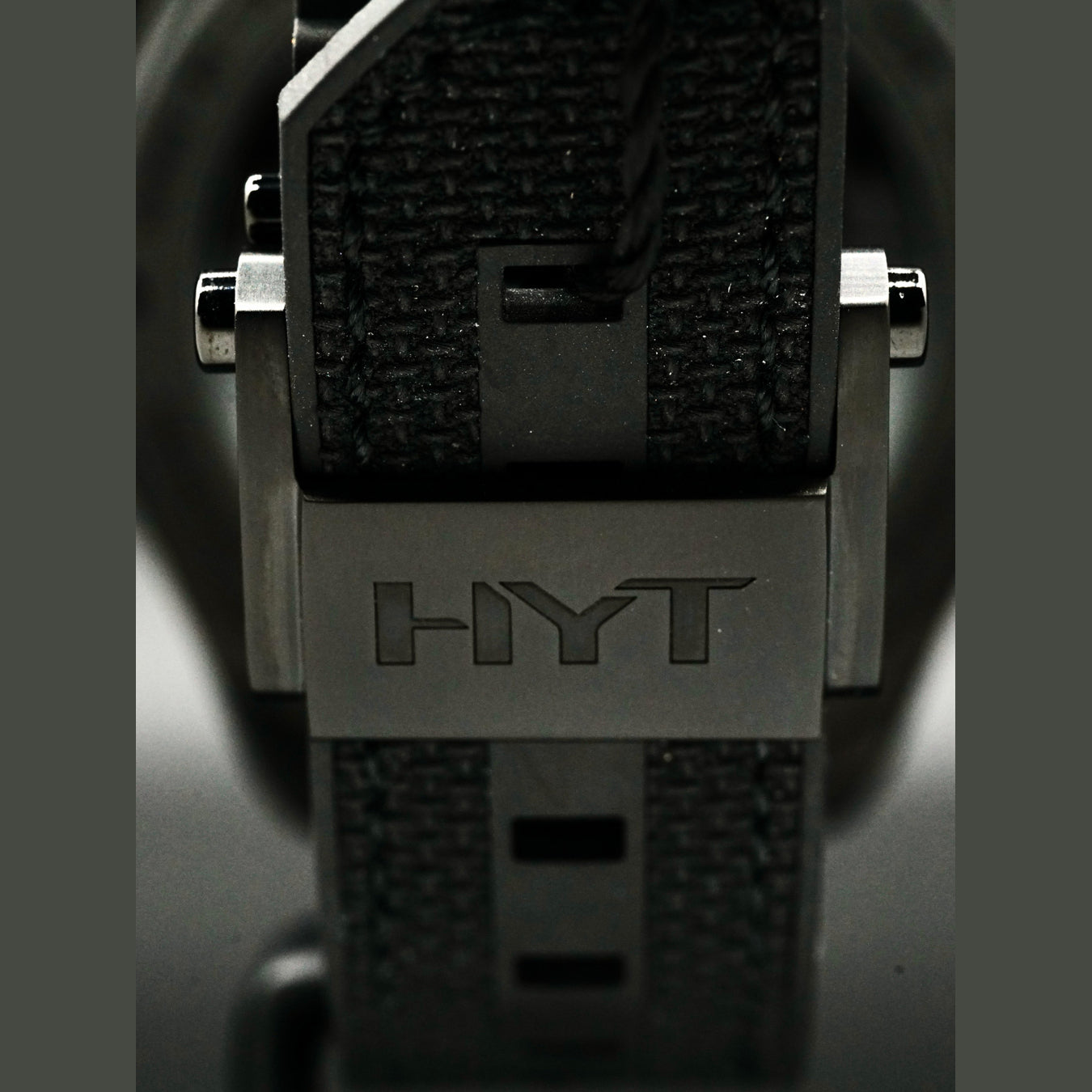 HYT H4 Gotham Green 151-CB-03-BF-RN