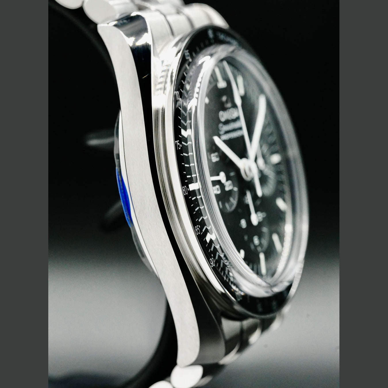Omega Speedmaster Moonwatch Professional Master Chronograph 310.30.42.50.01.002