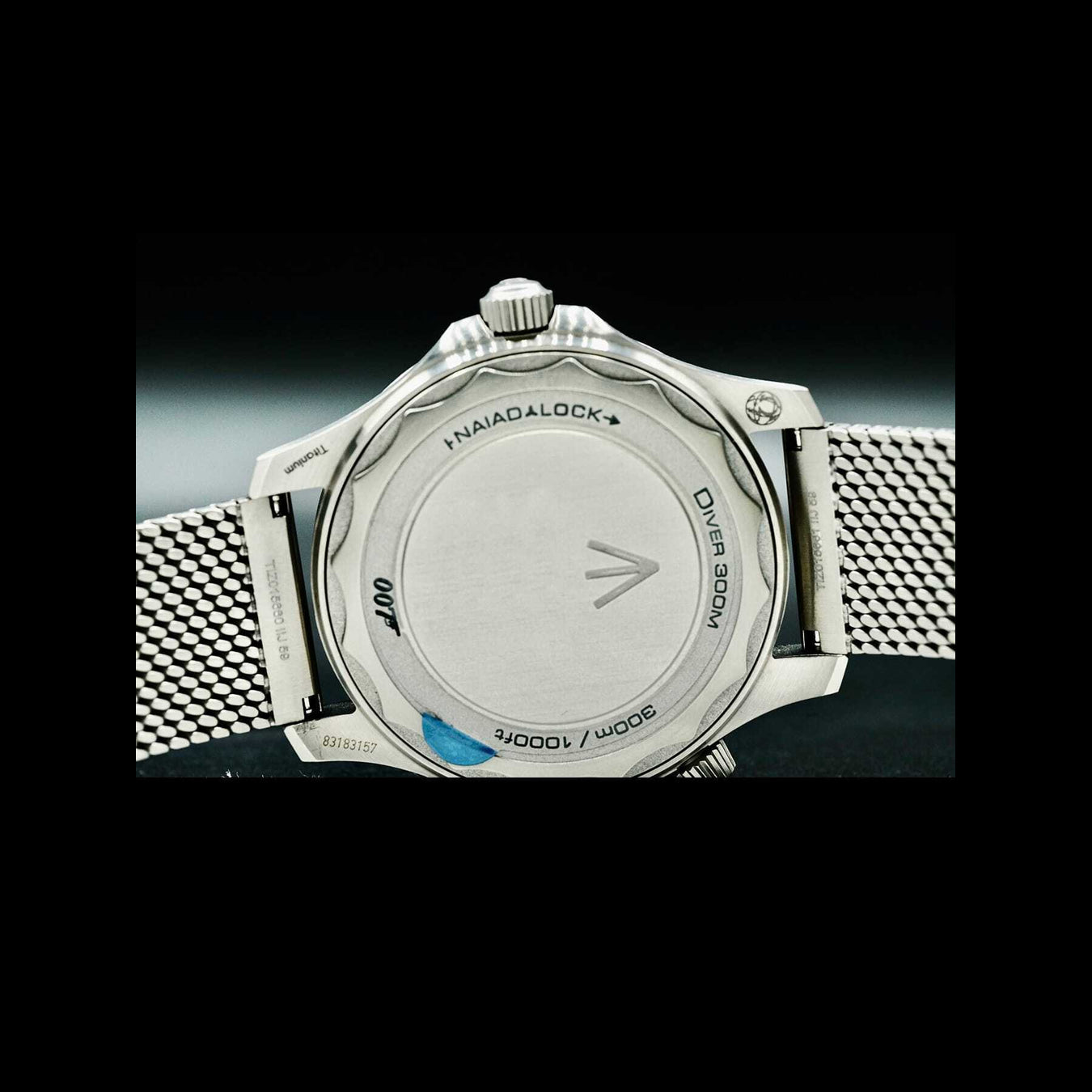 Omega Seamaster Diver 300 007 Edition 210.92.42.20.01.001
