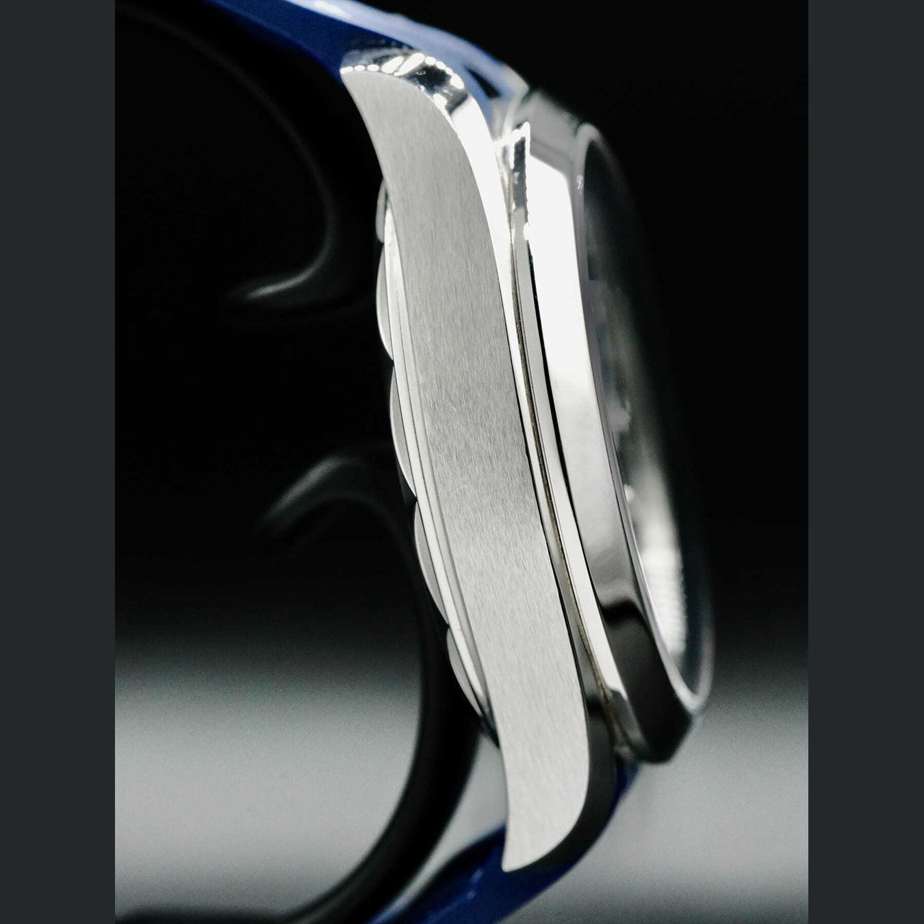 Omega Seamaster Aqua Terra 150m GMT World Timer 43mm 220.12.43.22.03.001
