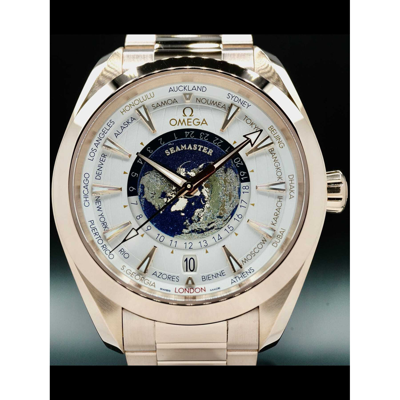 Omega Seamaster Aquaterra 150m Master Chronometer GMT Worldtimer 43mm Gold 220.50.43.22.02.001