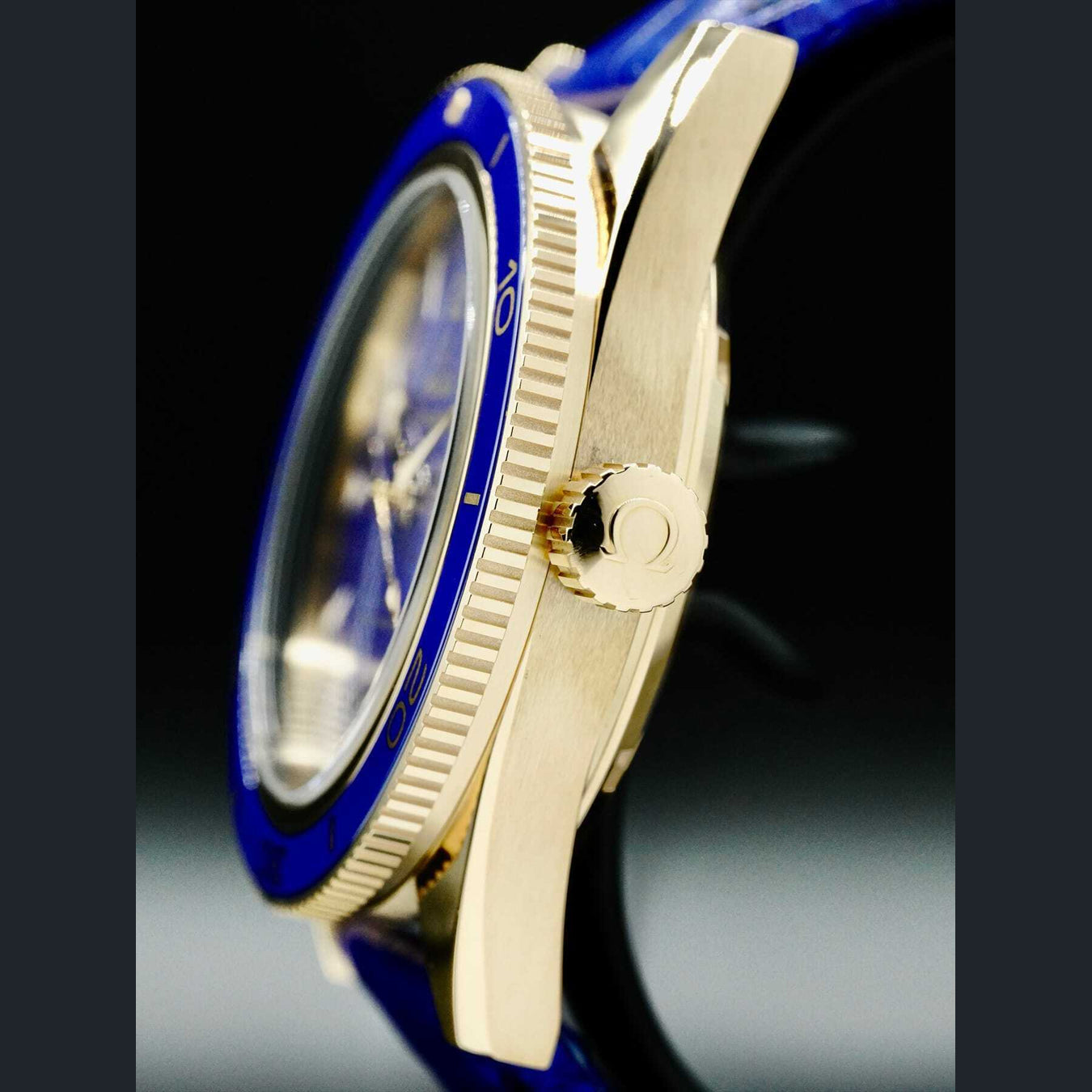 Omega Seamaster Yellow Gold Blue Chronometer 41mm 234.63.41.21.99.002