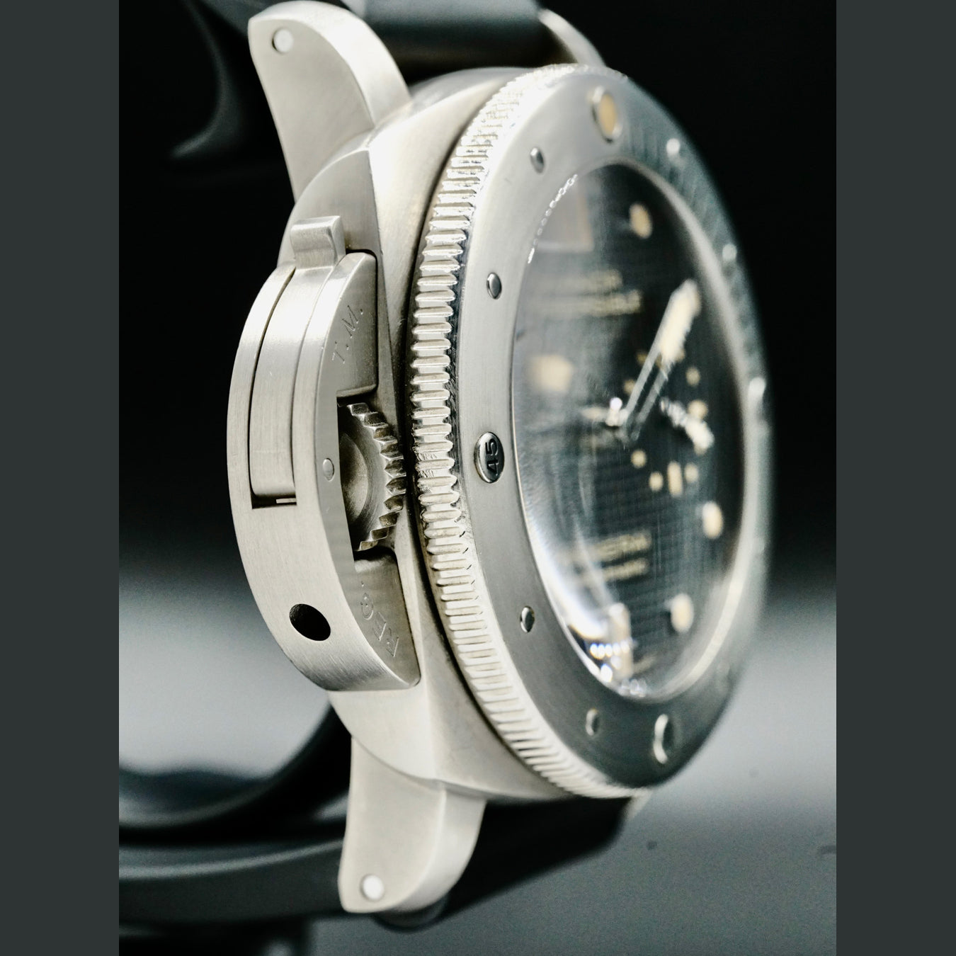 Panerai Submersible Destro Titanium PAM00569