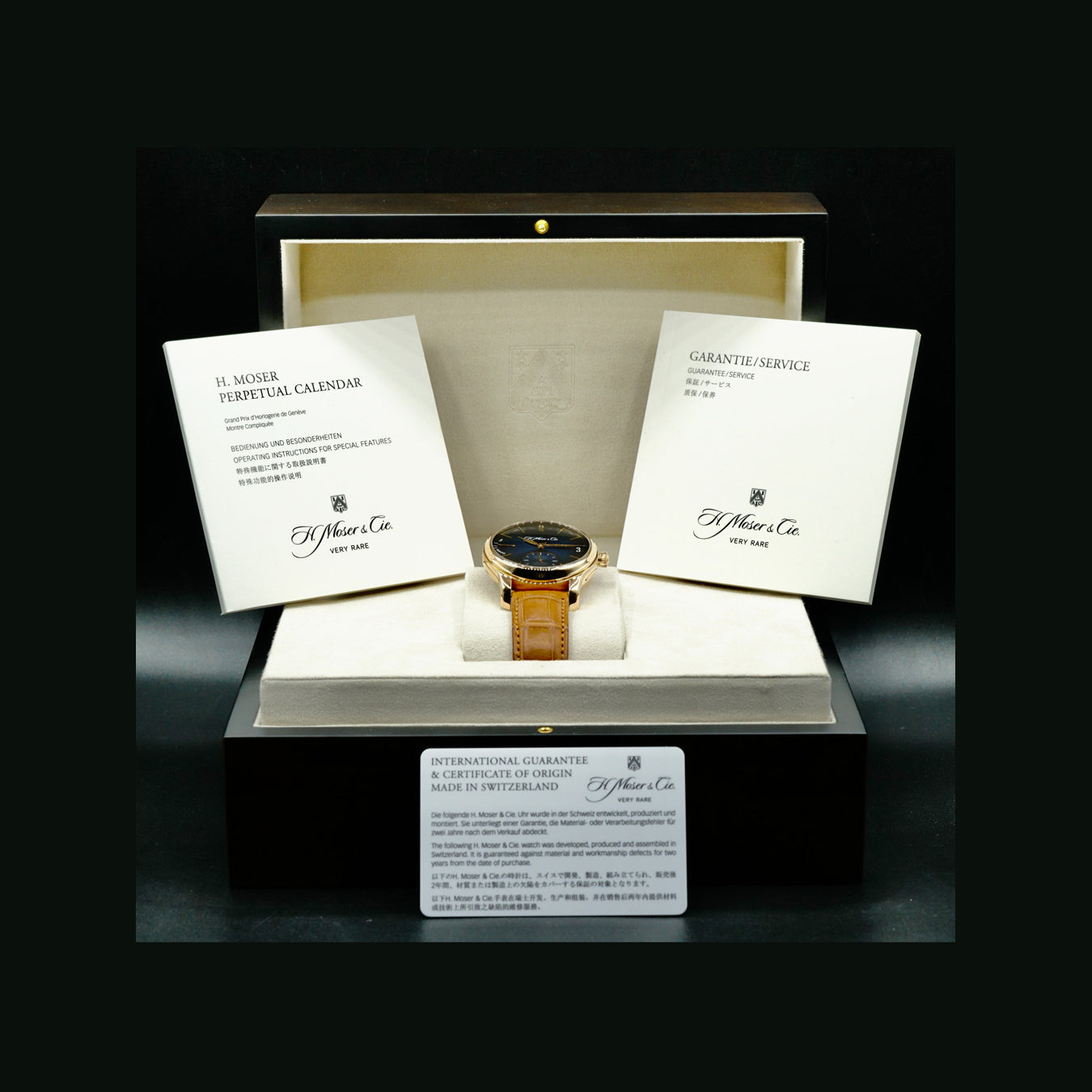 H. Moser & Cie. Endeavour Perpetual Calendar 1341-0110