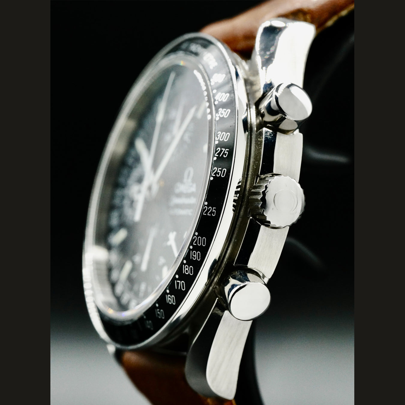 Omega Speedmaster Triple Date 3520.50.00