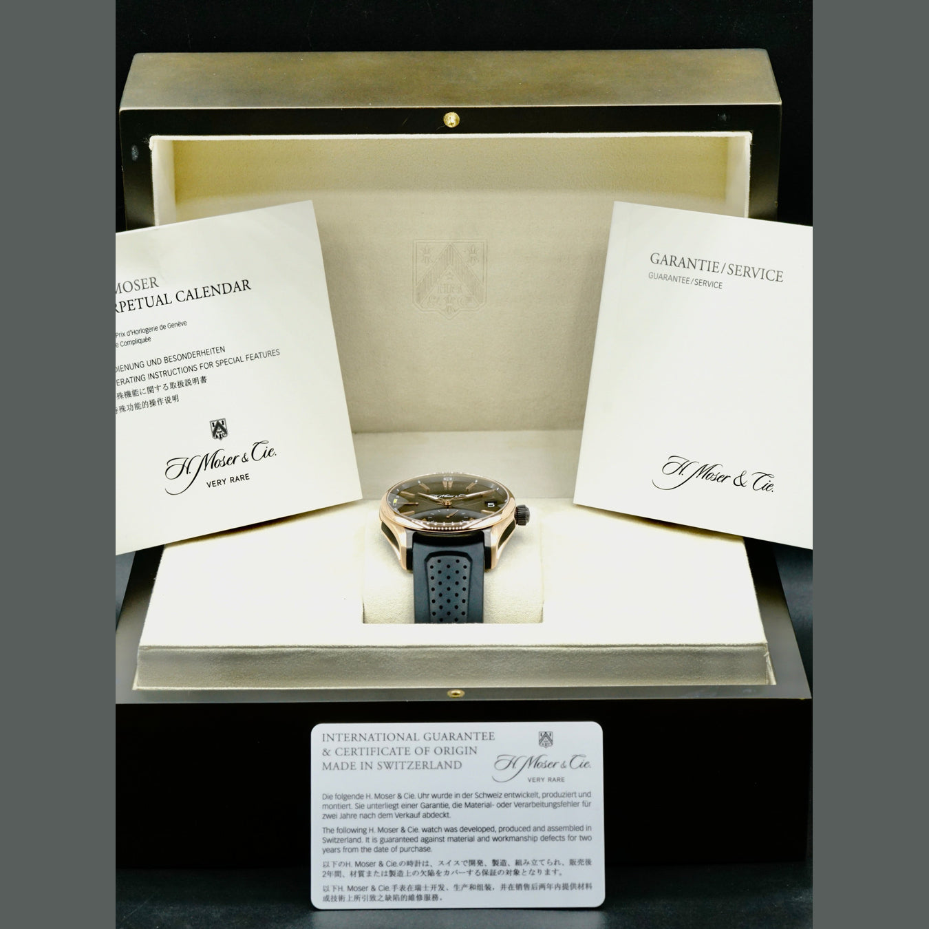 H. Moser & Cie. Pioneer Perpetual Calendar Red Gold Titanium Ardoise Fume Dial 3800-0900