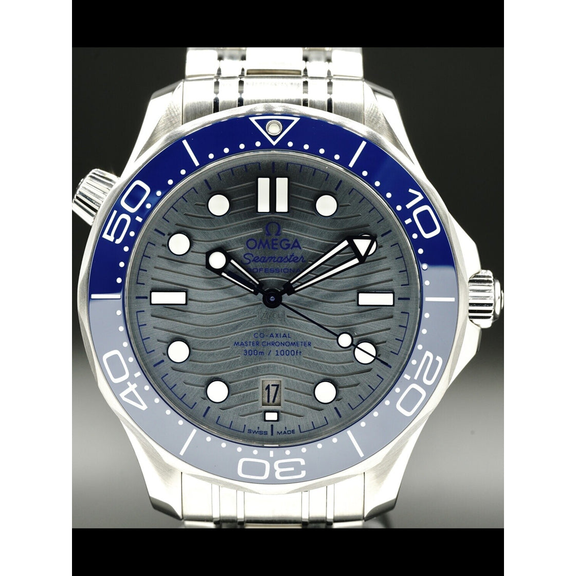 Omega Seamaster Diver 300M Co-Axial Master Chronometer on Bracelet 210.30.42.20.06.001