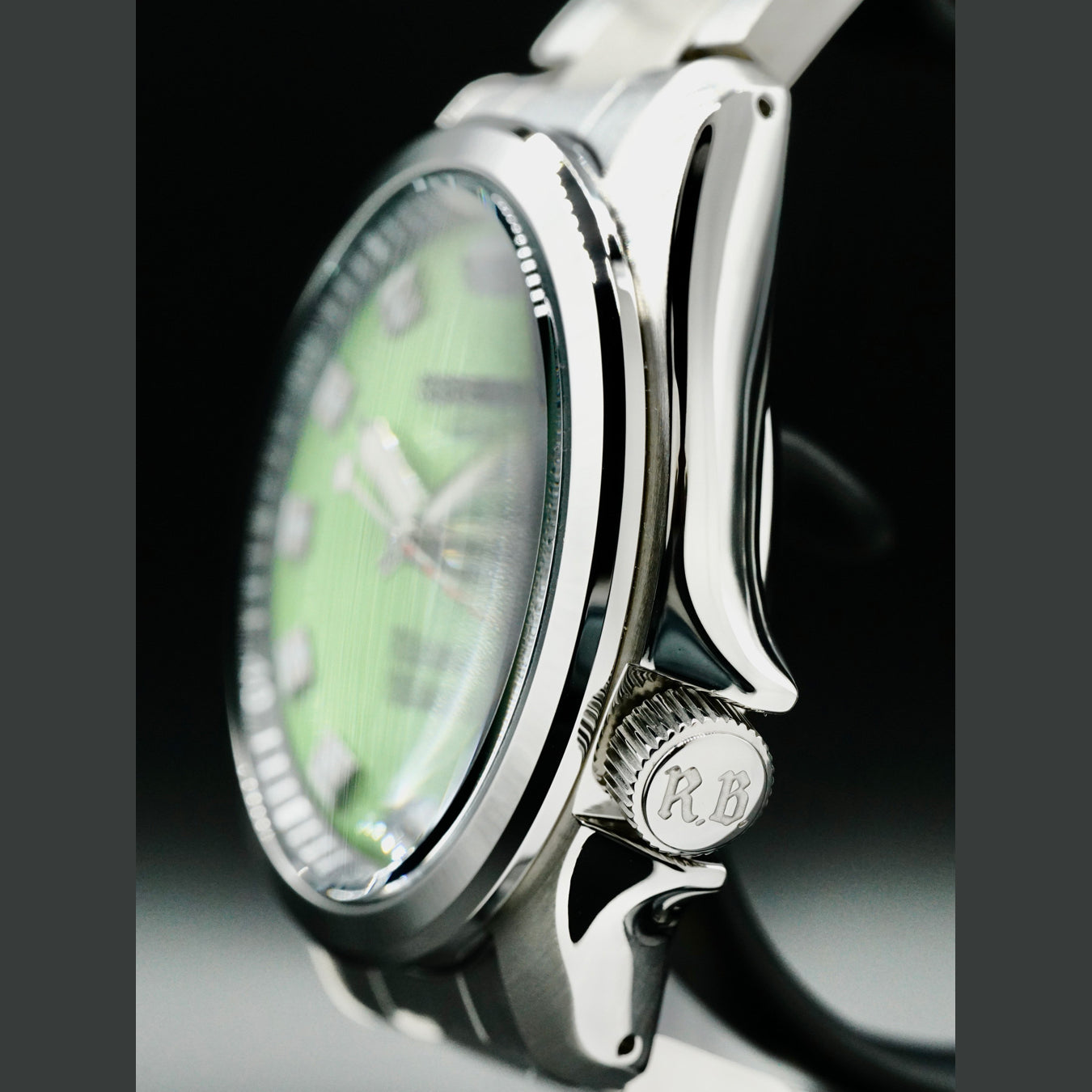 Seiko 5 Sports x Rowing Blazers Green Dial SRPJ59