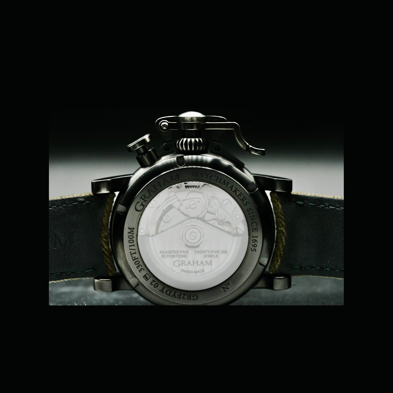 Graham Chronofighter Vintage Flying Tiger 2CVAV.G03A
