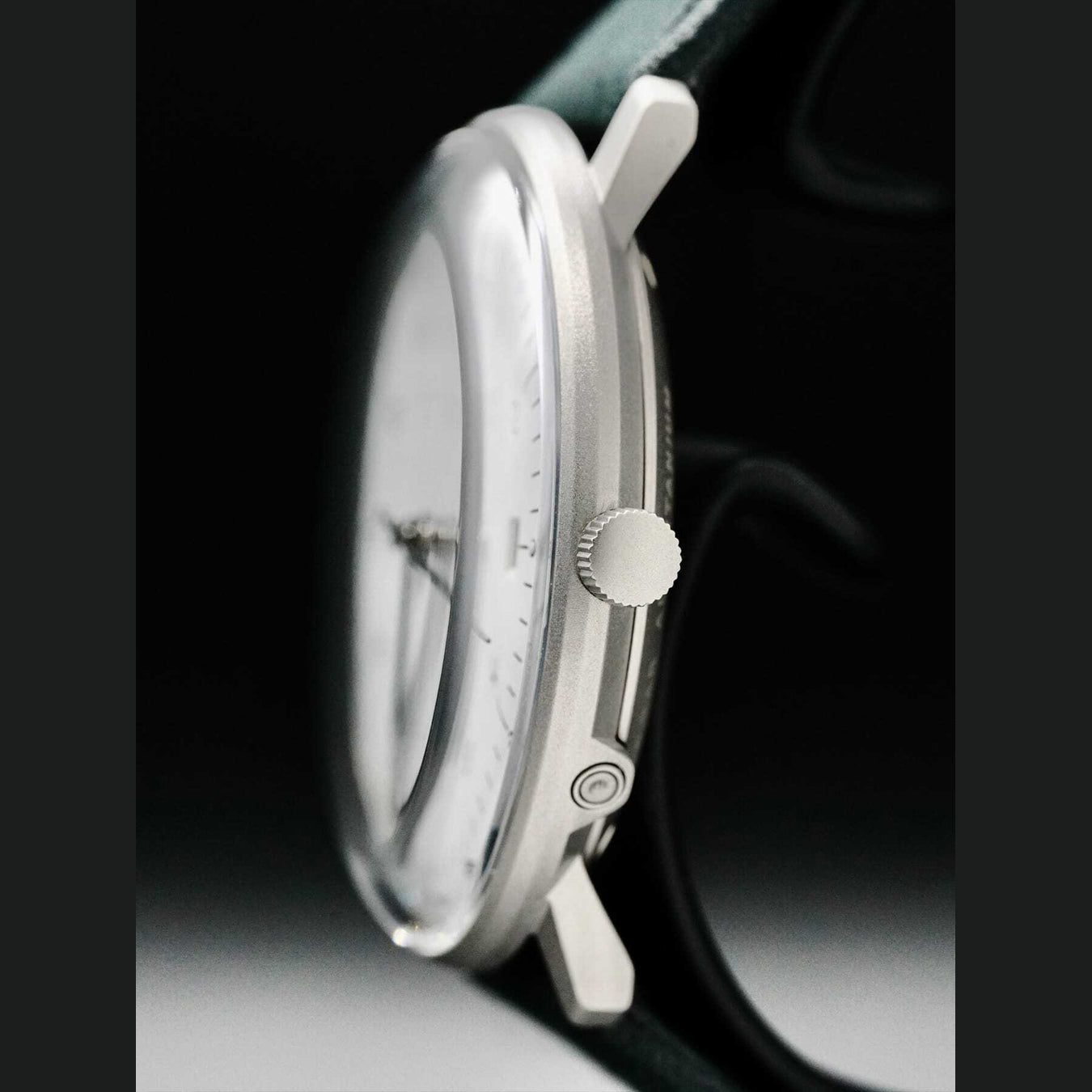 Junghans 059/2023.04 Max Bill Mega Solar Sapphire Crystal