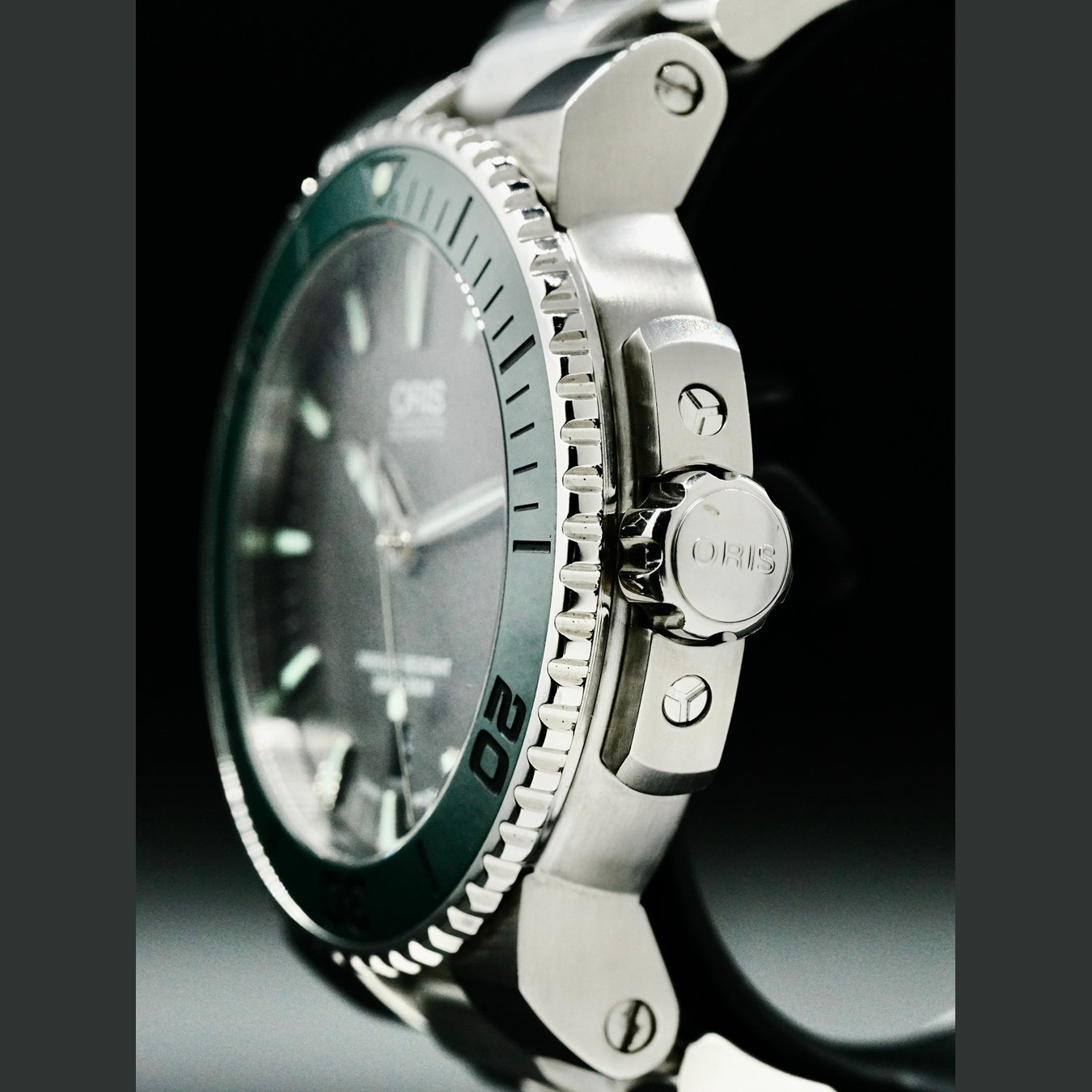 Oris 01 733 7653 4137-07 8 26 01PEB Aquis Date