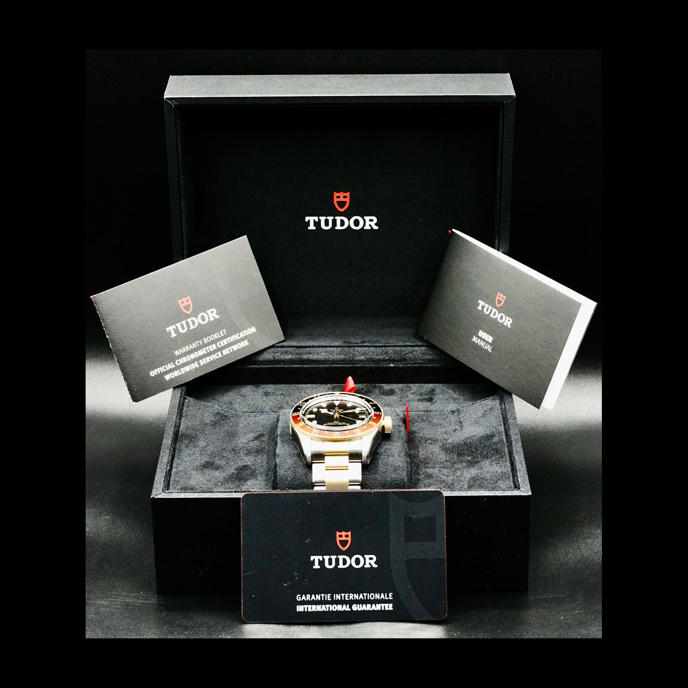 Tudor 79833MN Black Bay GMT