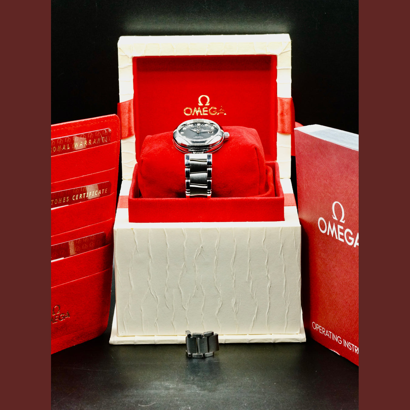 Omega 425.30.34.20.56.001 Ladymatic