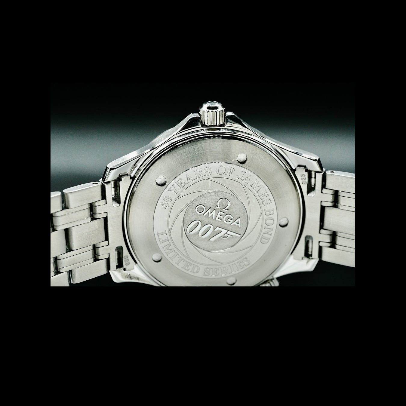 Omega 2537.80.00 Seamaster James Bond 40 Years Limited Edition