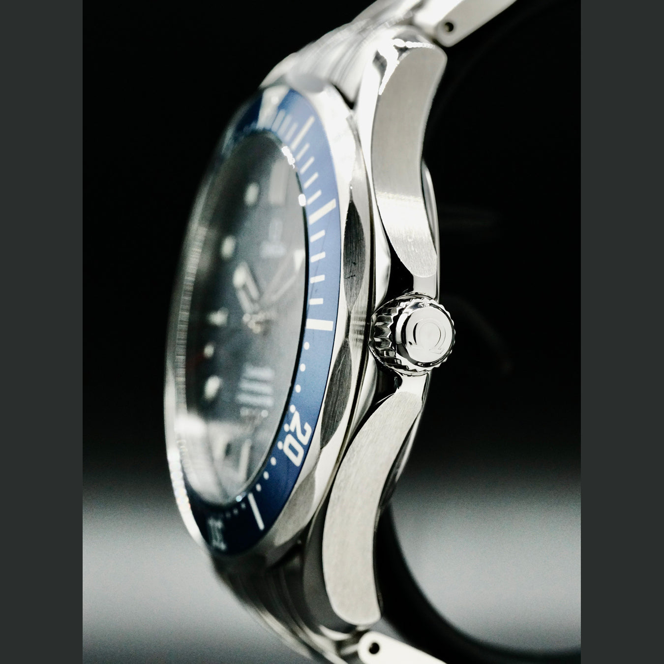 Omega 2537.80.00 Seamaster James Bond 40 Years Limited Edition