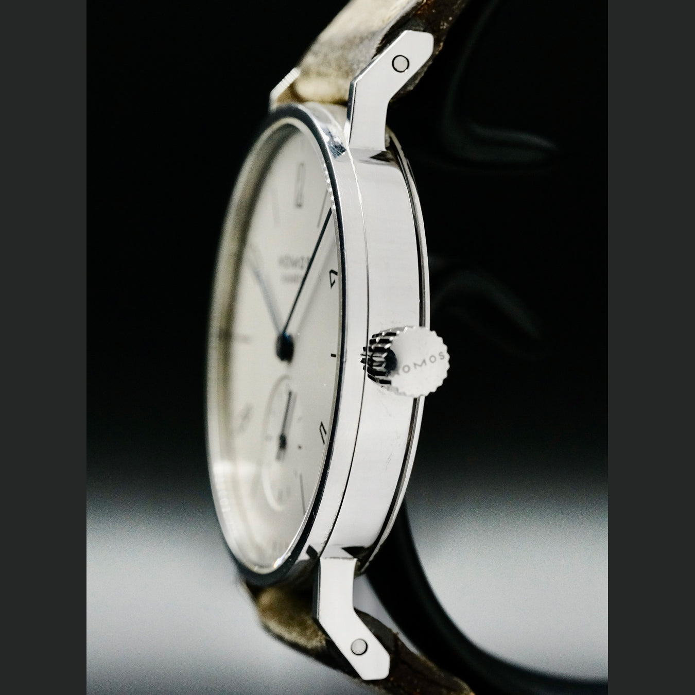 NOMOS Glashütte Tangente 33