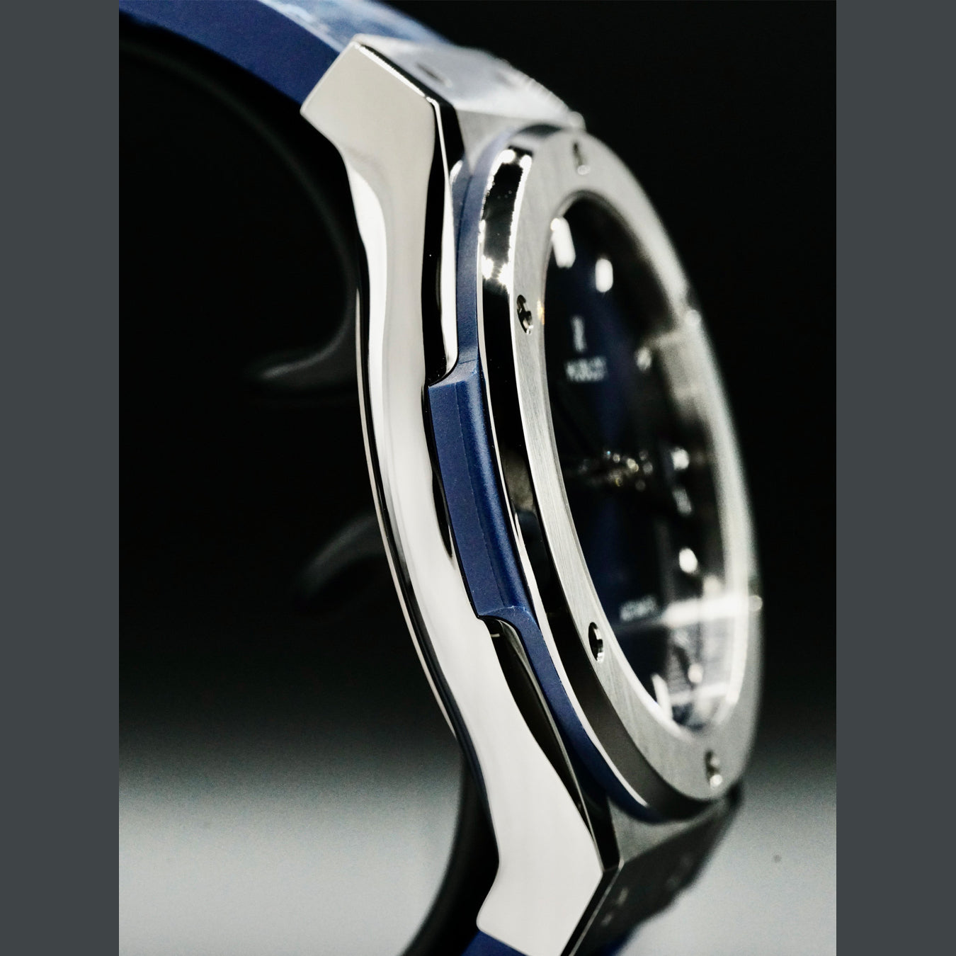 Hublot Classic Fusion Titanium Blue 42mm 542.NX.7170.LR