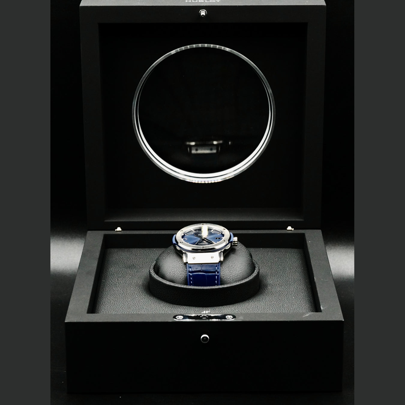 Hublot Classic Fusion Titanium Blue 42mm 542.NX.7170.LR