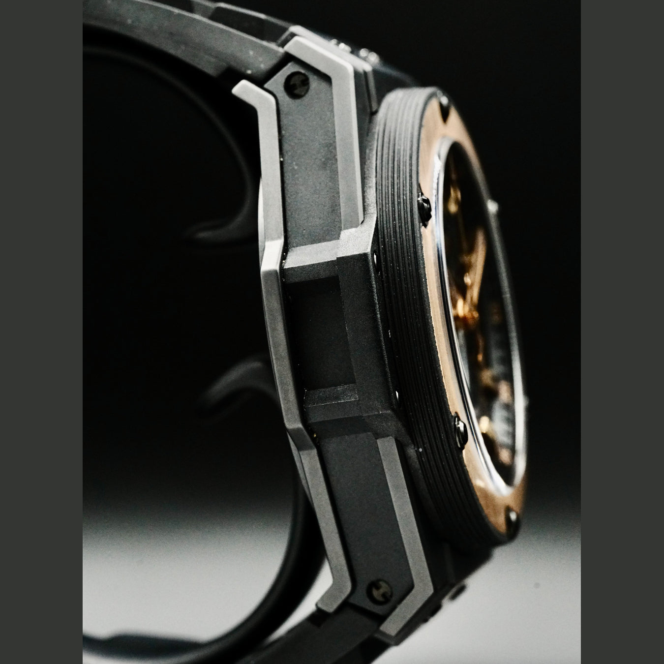 Hublot 701.CO.0180.RX King Power Unico Ceramic King Gold