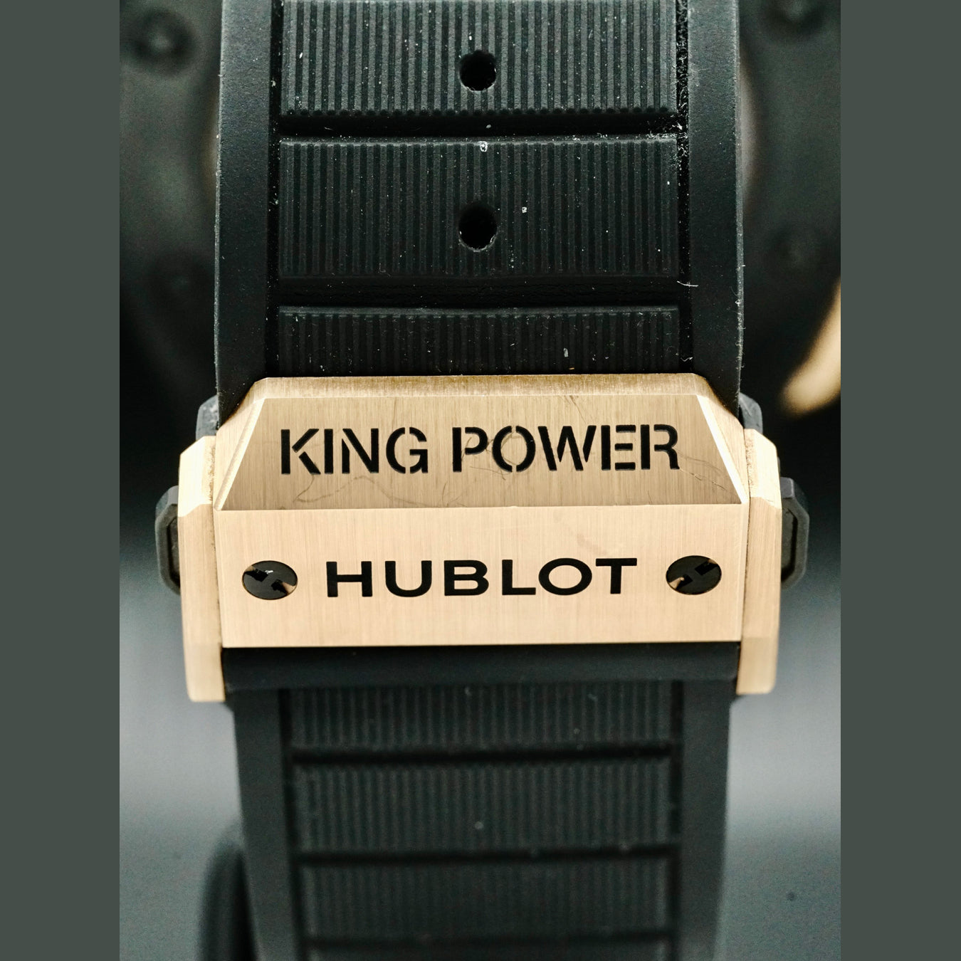 Hublot 701.CO.0180.RX King Power Unico Ceramic King Gold