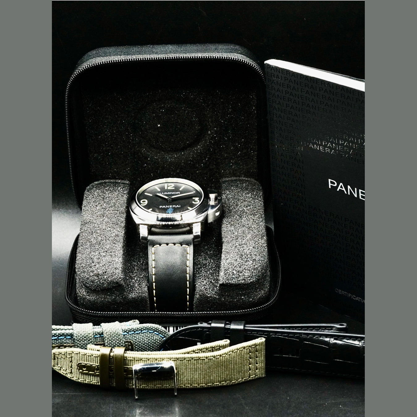 Panerai PAM00774 Luminor Base Logo