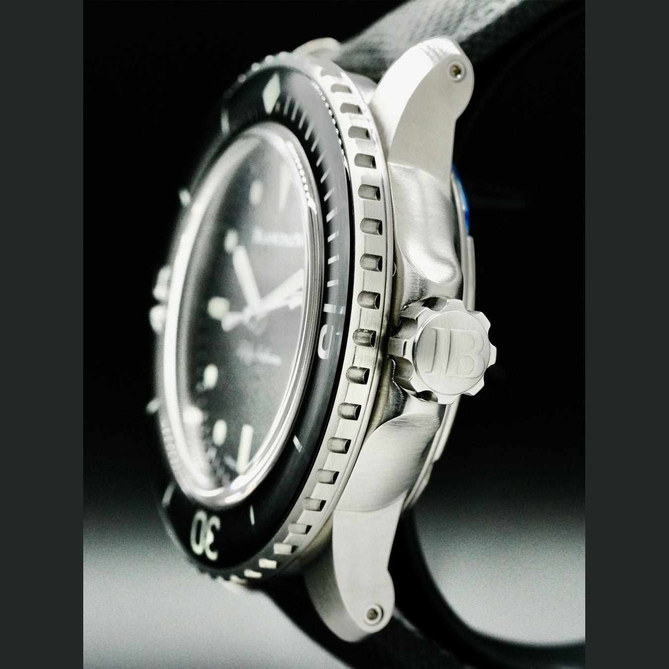 Blancpain Fifty Fathoms  Nageurs De Combat Automatique 5015E 1130 B52A