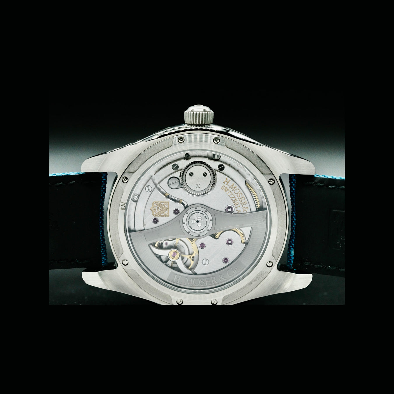 H. Moser and Cie. Pioneer 3200-1214 Centre Seconds Mega Cool