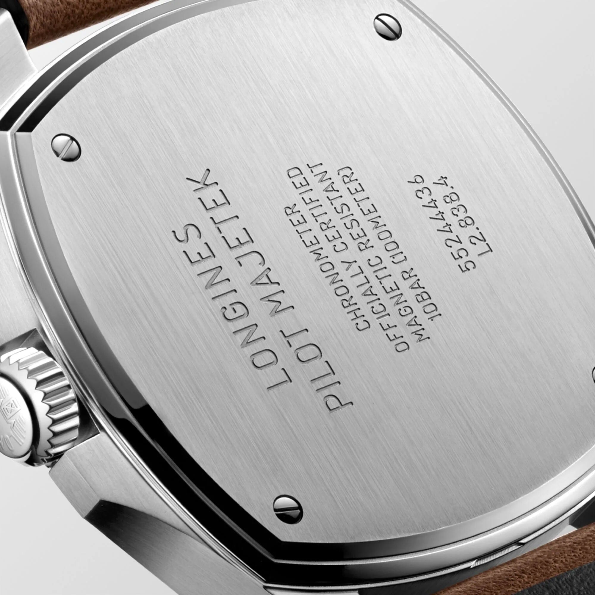 Longines L2.838.4.53.0  Pilot Majetek