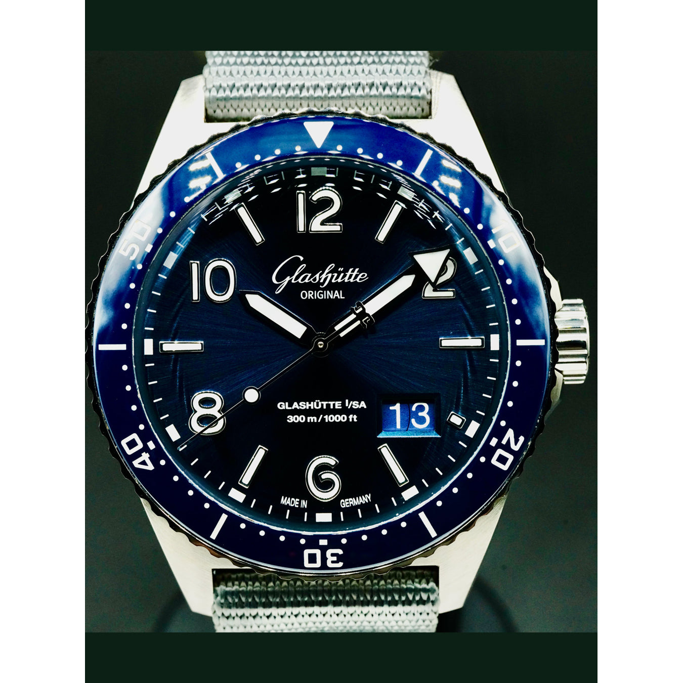 Glashütte Original 1-36-13-02-81-70 SeaQ Panorama Date
