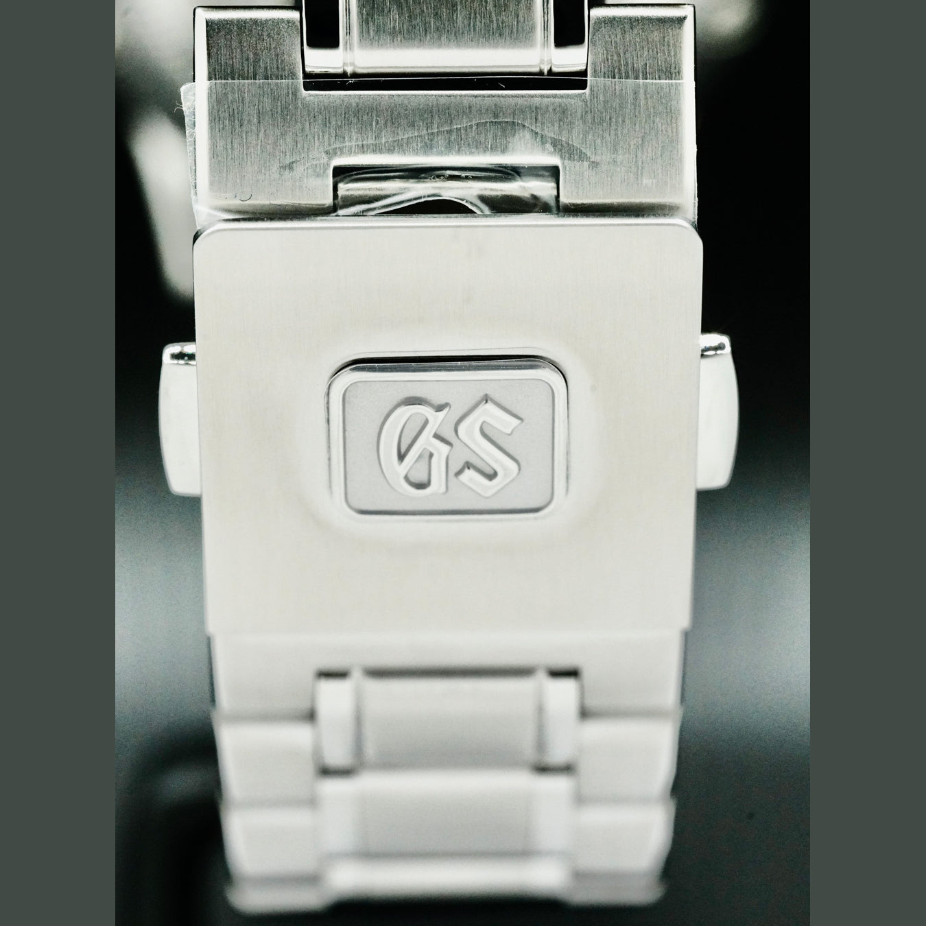 Grand Seiko SBGJ271 Yukigesho Hi-Beat 36000 GMT