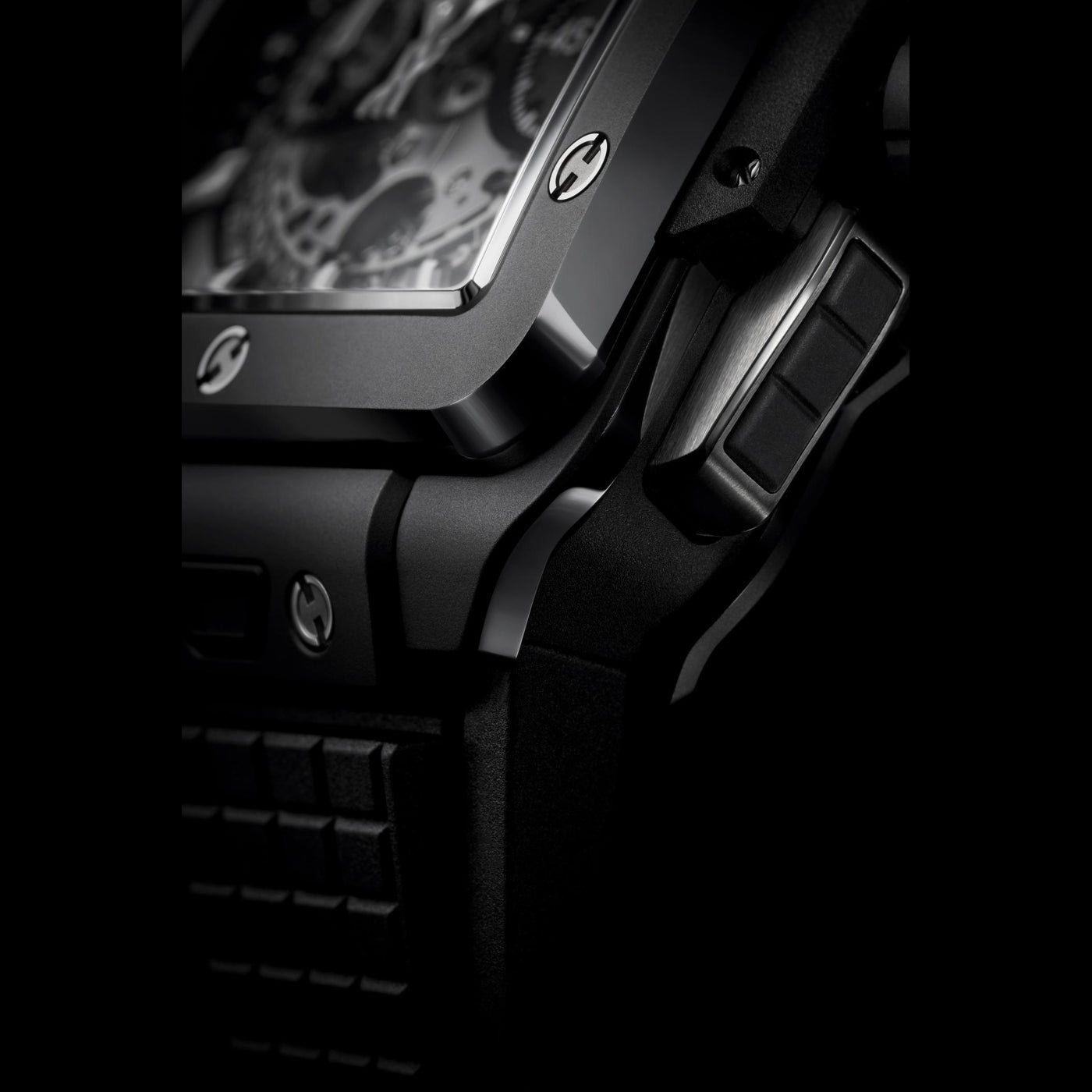 Hublot 821.CI.0170.RX Square Bang Unico Black Magic