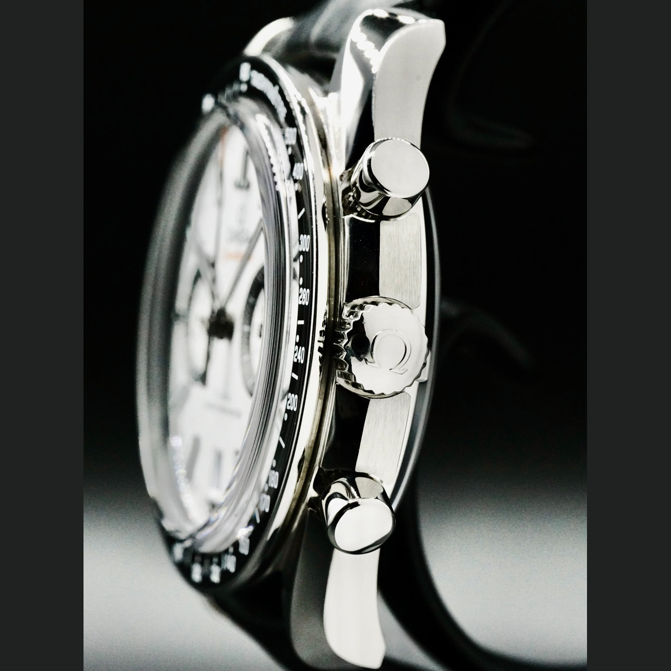 Omega 329.30.44.51.04.001 Speedmaster Co-Axial Chronograph