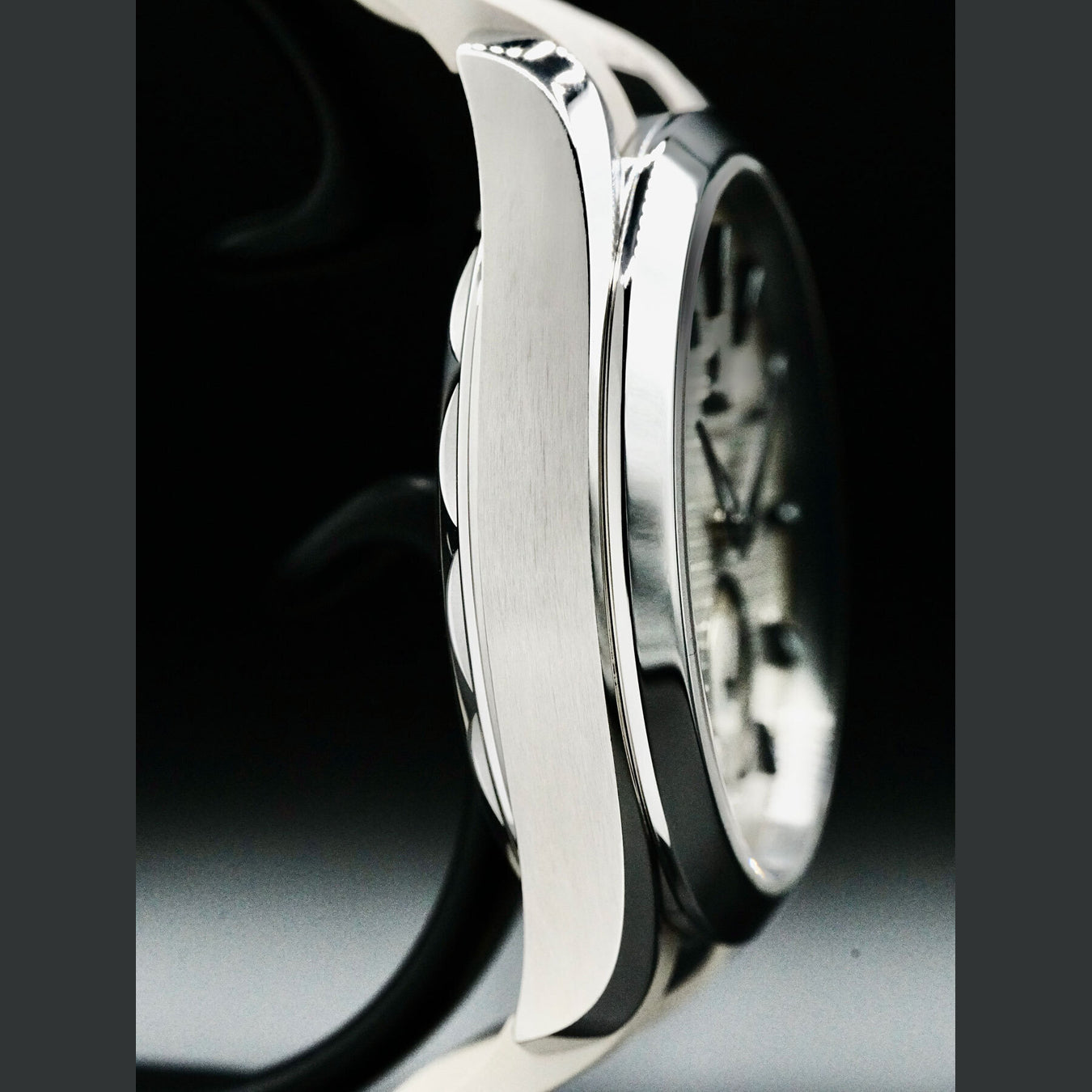 Omega 220.12.41.21.02.005 Aqua Terra 150M Small Seconds Silver Dial