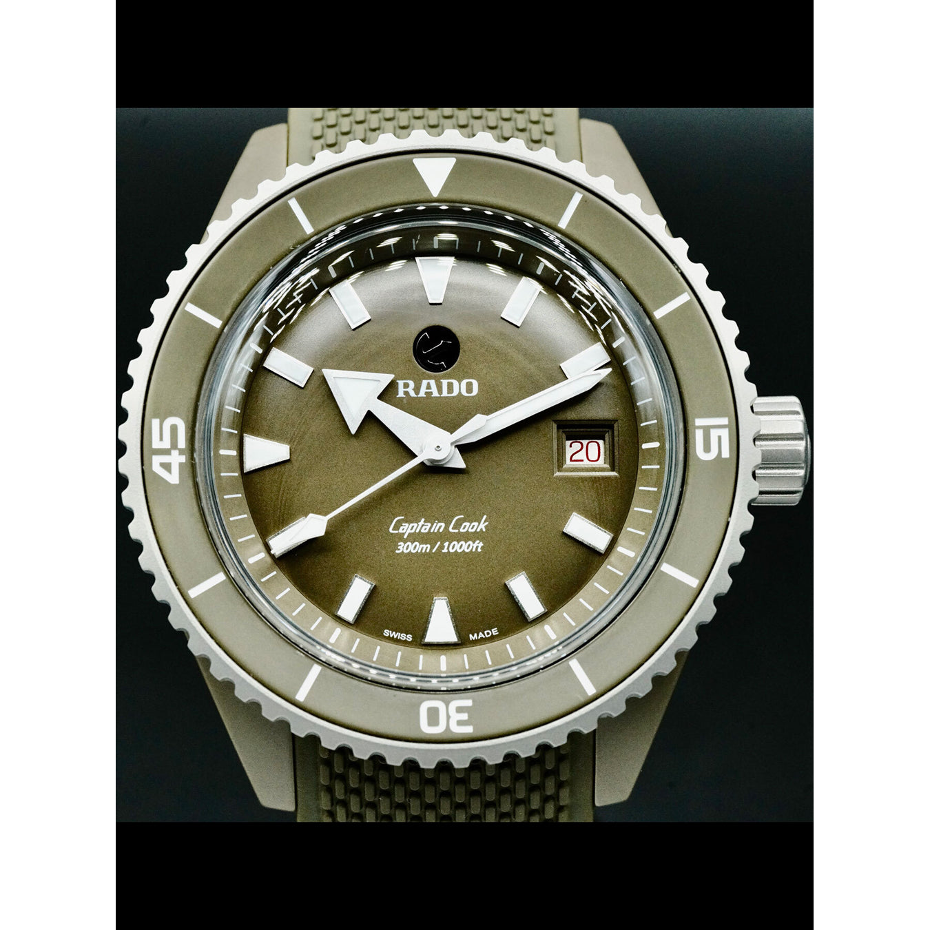 Rado Captain Cook R32130318 High-Tech Ceramic Diver