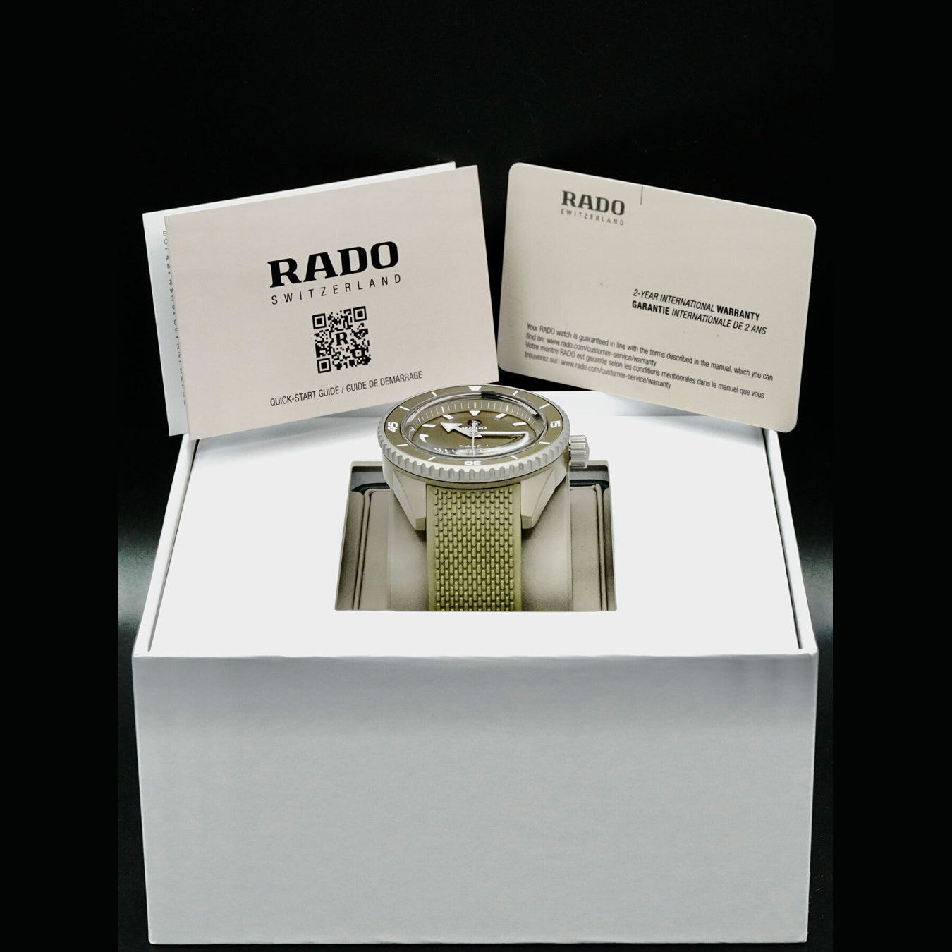 Rado Captain Cook R32130318 High-Tech Ceramic Diver