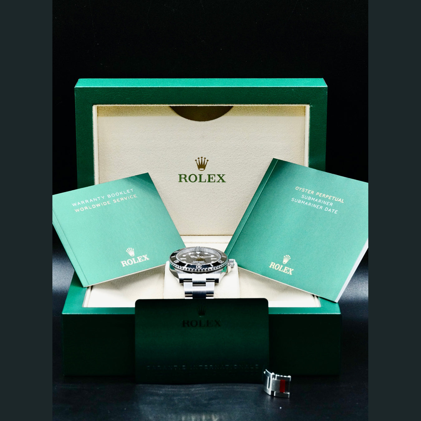 Rolex 124060 Submariner