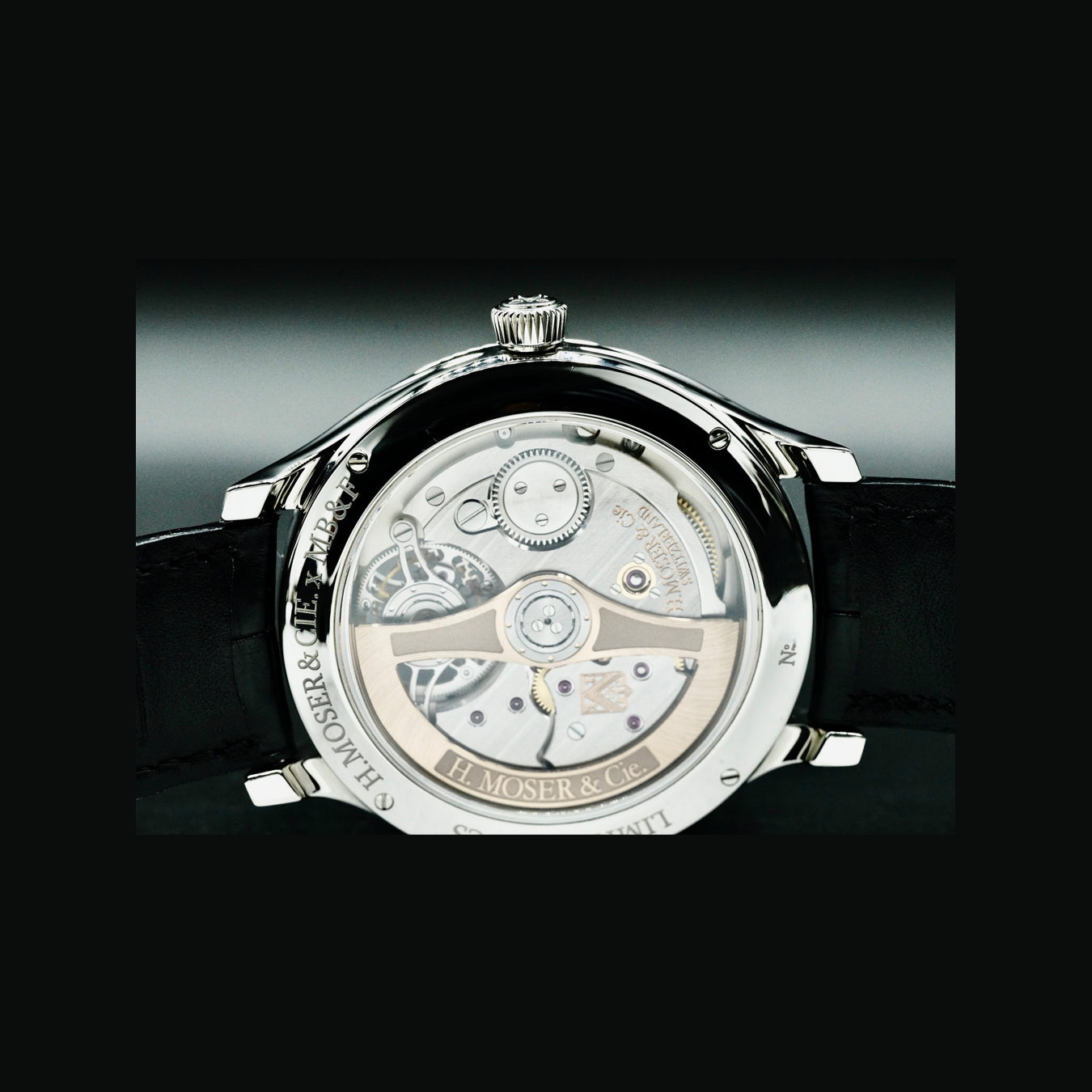 H. Moser & Cie. x MB&F Endeavour Cylindrical Tourbillon Funky Blue 1810-1200