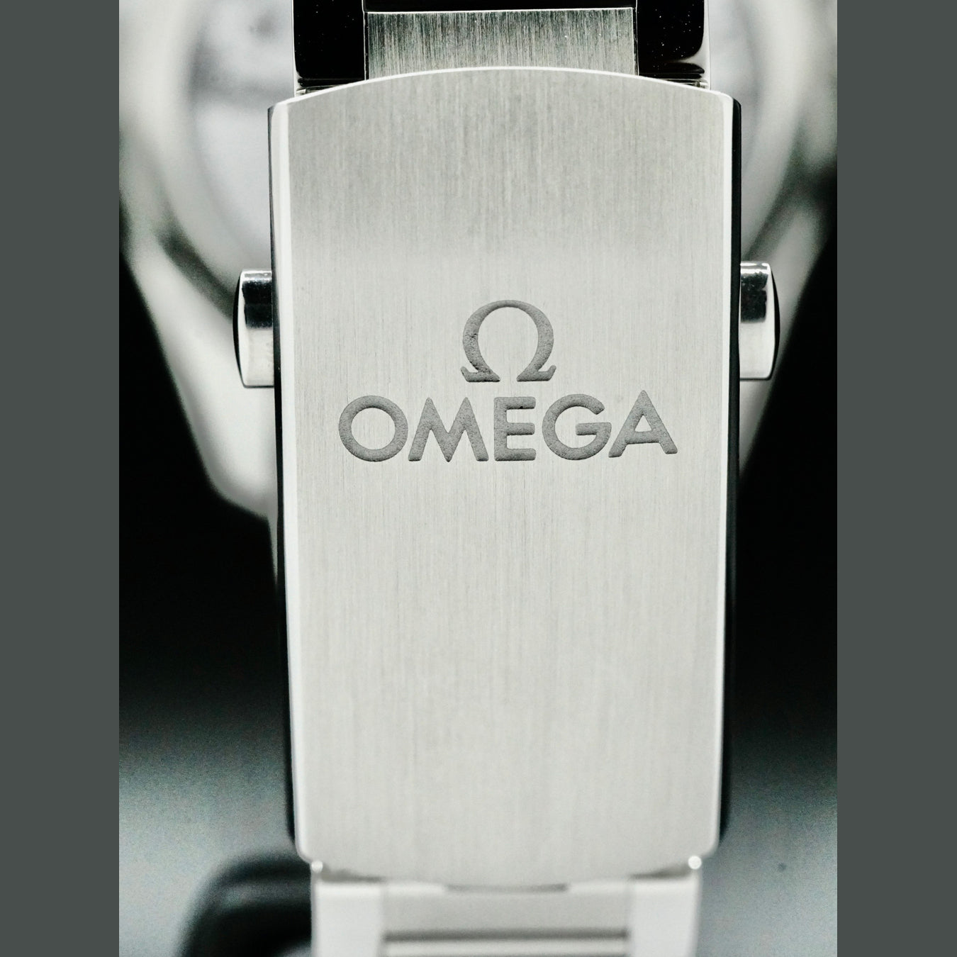 Omega Seamaster 300 Master Chronometer 234.30.41.21.03.001
