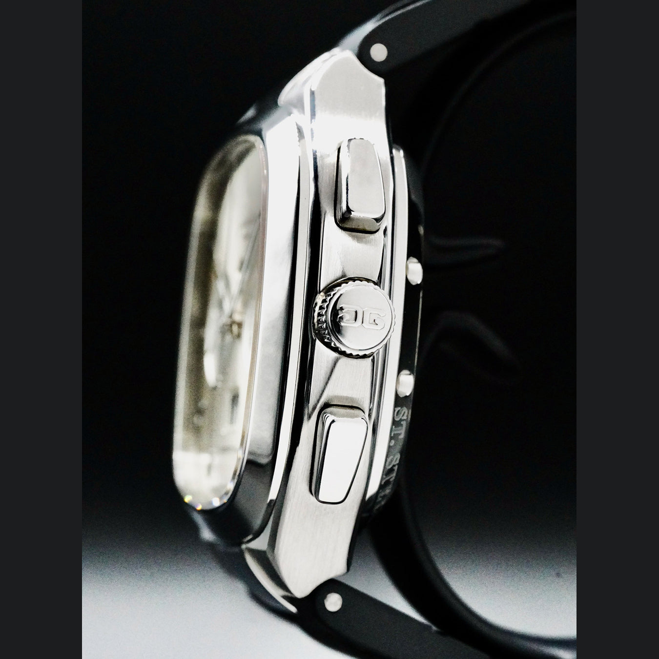 Glashütte Original 1-37-02-02-02-70 Seventies Chronograph Panorama Date Silver on Bracelet