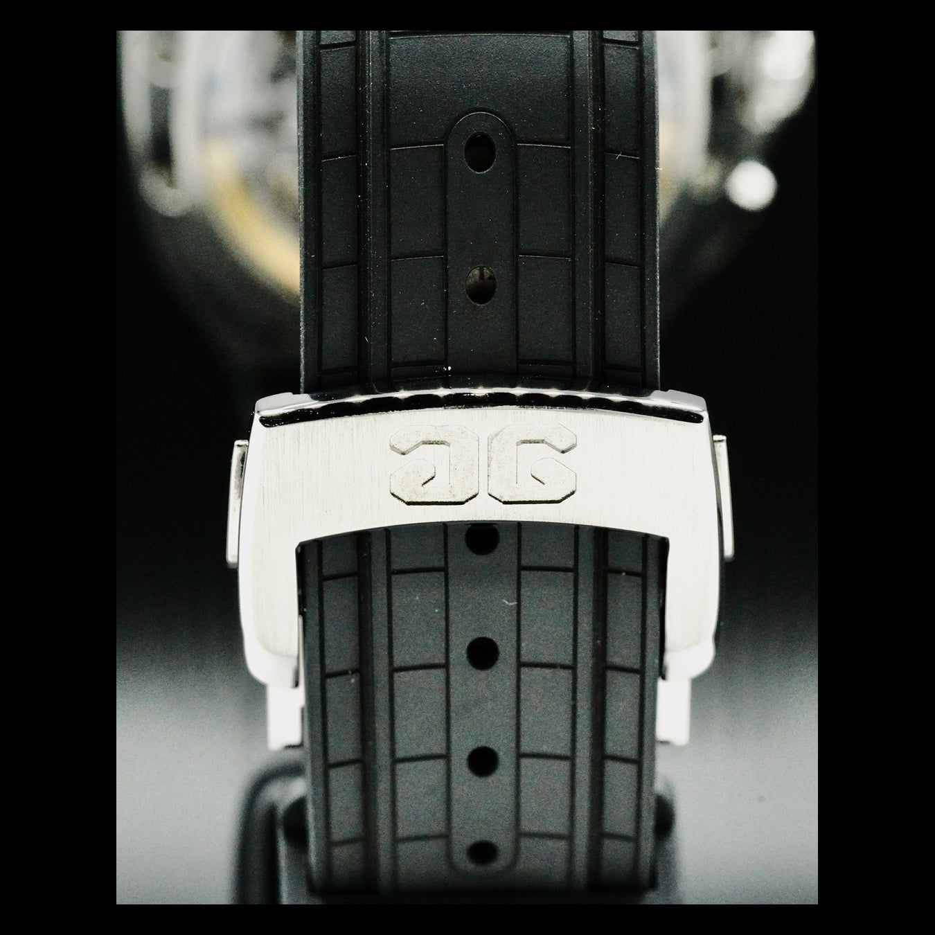 Glashütte Original 1-37-02-02-02-70 Seventies Chronograph Panorama Date Silver on Bracelet