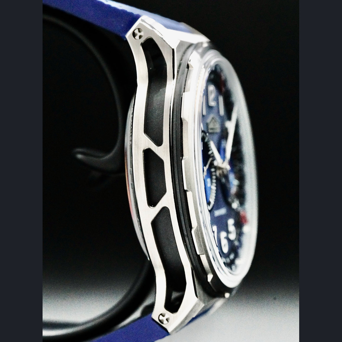 Angelus 0CDZF.U01A.K009H Chronodate Titanium Blue