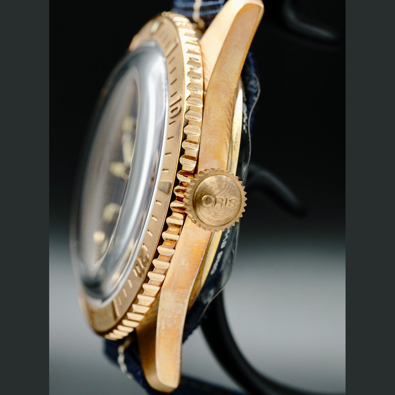 Oris Carl Brashear Calibre 401 Limited Edition 01 401 7764 3185-Set
