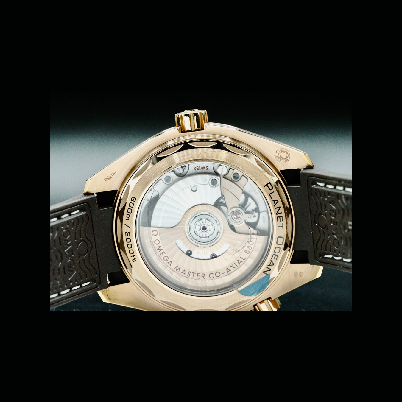 Omega 215.63.40.20.13.001 Seamaster Planet Ocean