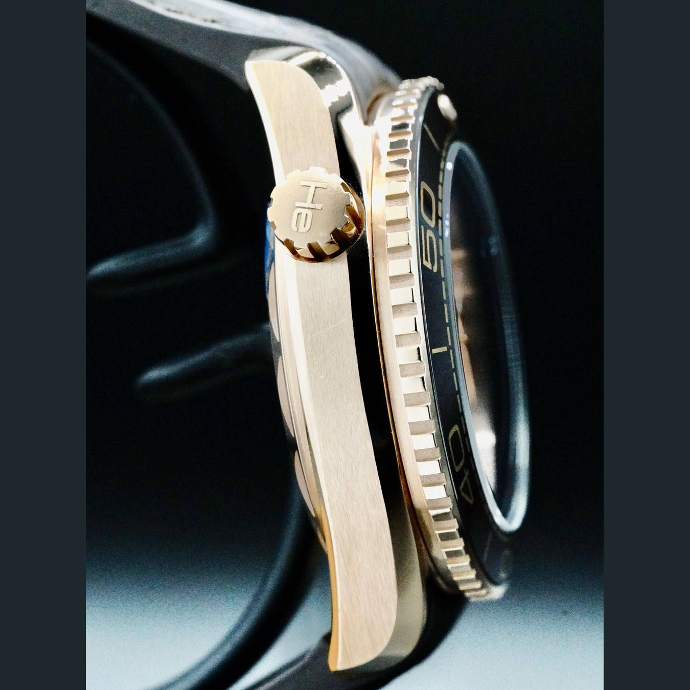 Omega 215.63.40.20.13.001 Seamaster Planet Ocean